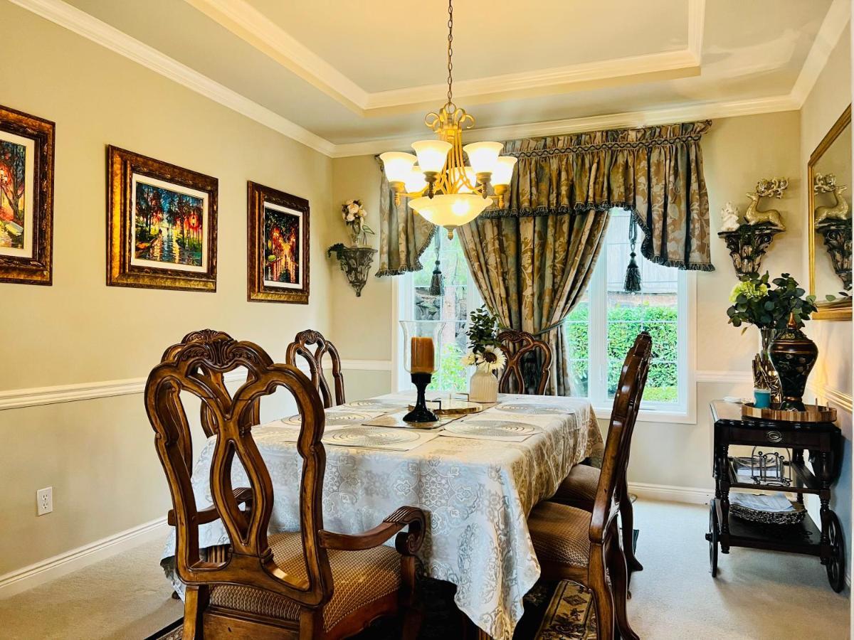 Lucy'S Elegant & Cozy House Apartment Sammamish Exterior photo